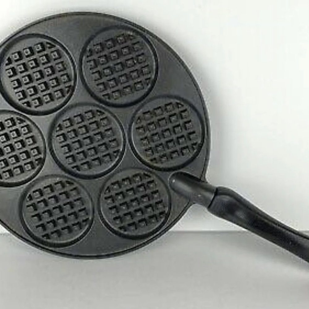 NordicWare Waffle Griddle Pan 7 Silver Dollar Cake